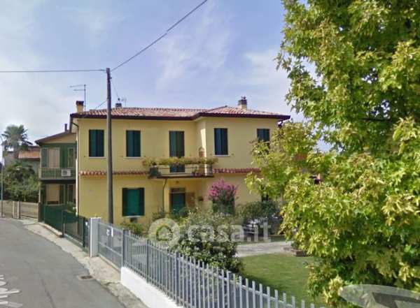 Casa bi/trifamiliare in residenziale in Via Tripoli 2 b
