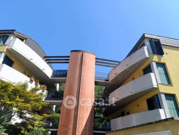 Appartamento in residenziale in Via Spippola 15