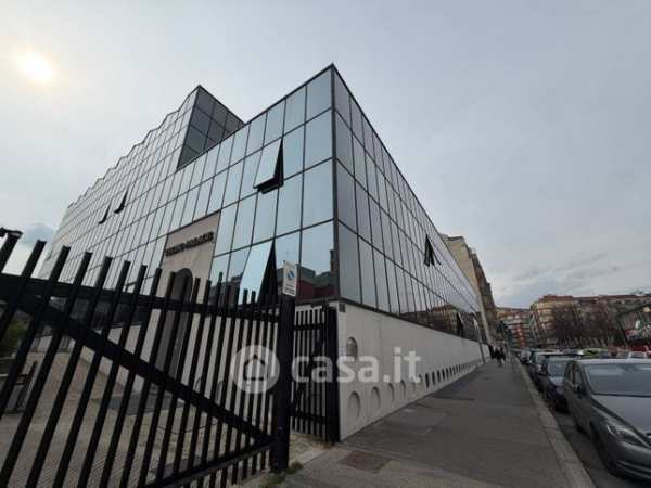 Ufficio in commerciale in Via Francesco Millio 41