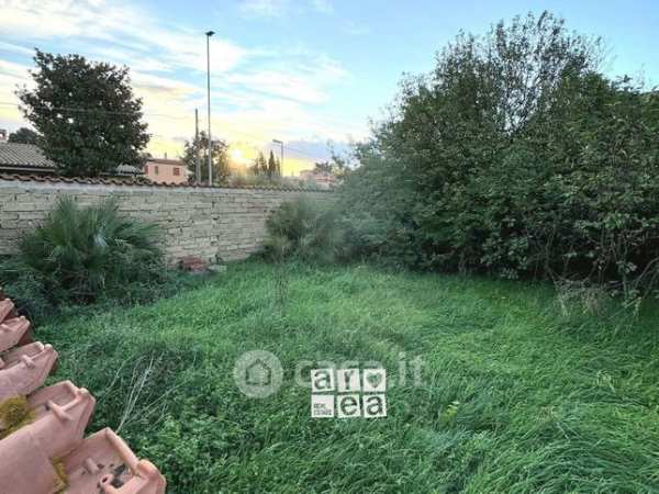 Terreno edificabile in residenziale in Via Bottidda