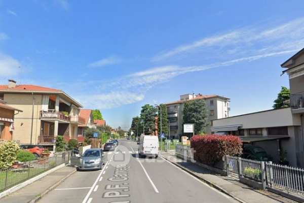 Appartamento in residenziale in Via Pierfranco Carrega