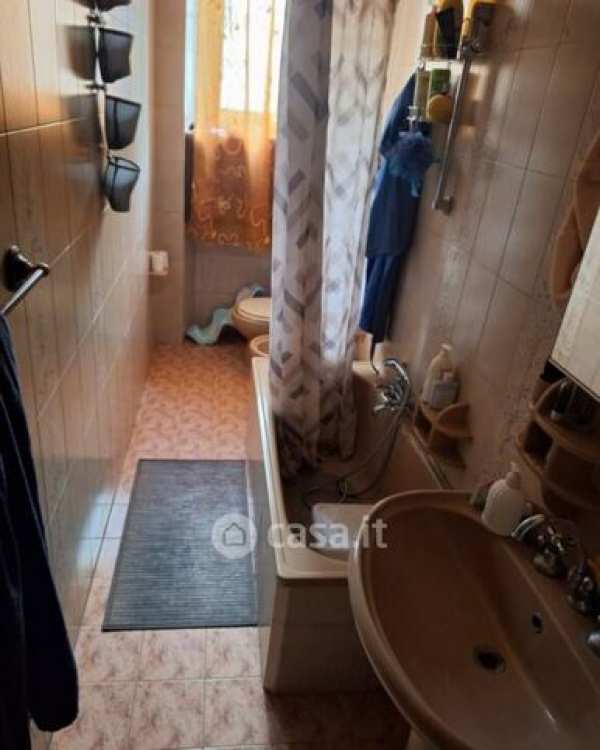 Appartamento in residenziale in Via Cardinal Massaia 25