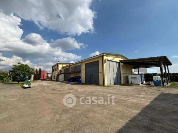 Capannone in commerciale in Strada Rotta Palmero 10