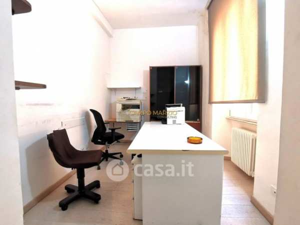 Ufficio in commerciale in Piazza Cola di Rienzo