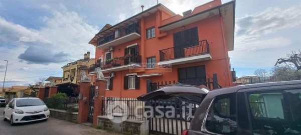 Appartamento in residenziale in Via Ancona 5