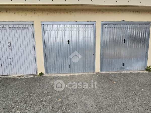 Box/posto auto in residenziale in Via Giuseppe Romita 56