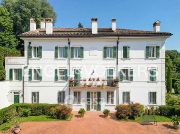 Appartamento in residenziale in Via di Circonvallazione Scipione Maffei