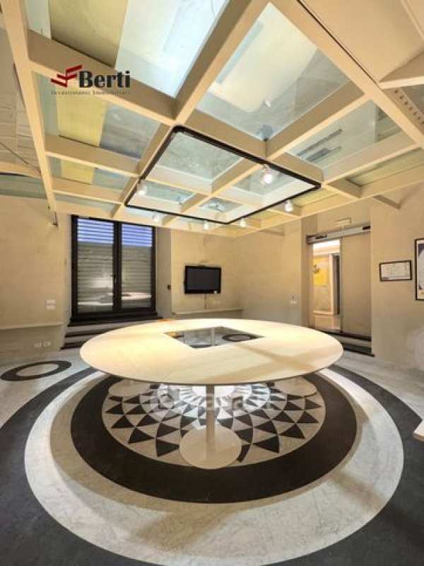 Ufficio in commerciale in Via di San Sebastiano 51R