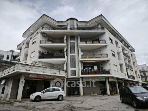 Appartamento in residenziale in Via Trieste 128