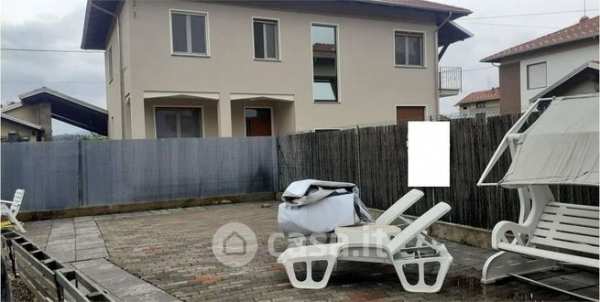 Casa indipendente in residenziale in Via Vercellotto 110