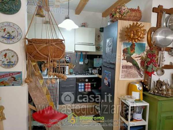 Casa indipendente in residenziale in Via Valdera Pontedera 560