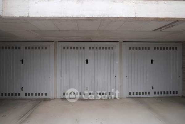 Box/posto auto in residenziale in Via Martiri di Cefalonia