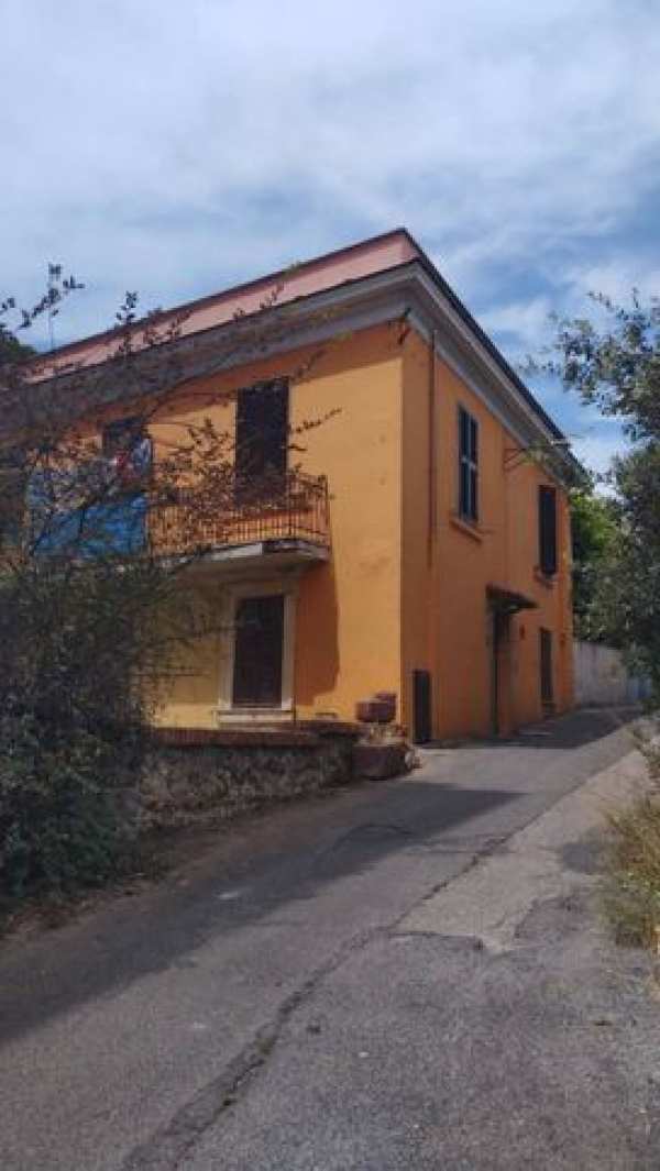Appartamento in residenziale in Via Calcare