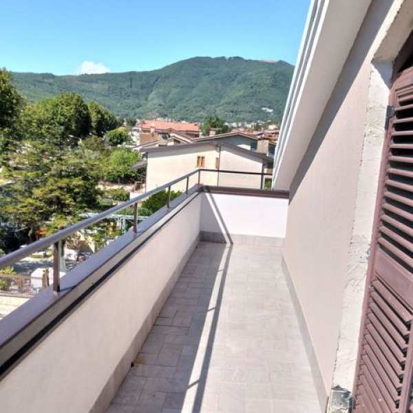 Attico/mansarda in residenziale in Via Taverna Campanile 70