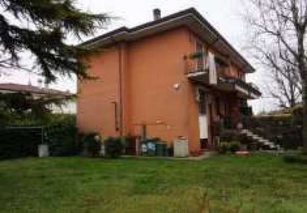 Appartamento in residenziale in Via Giuseppe Ungaretti