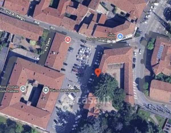 Box/posto auto in residenziale in Piazza Europa 20