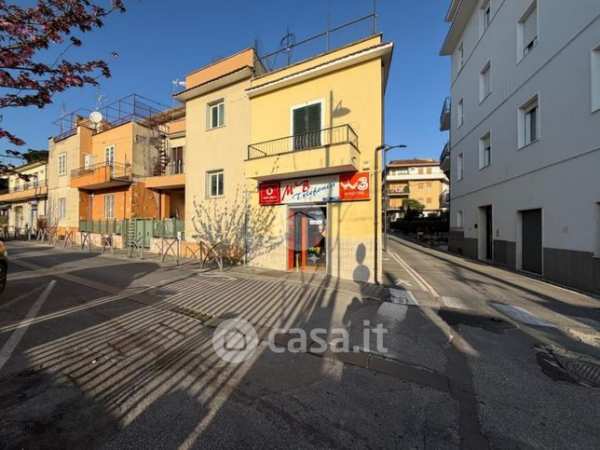 Appartamento in residenziale in Via XXI Aprile 4