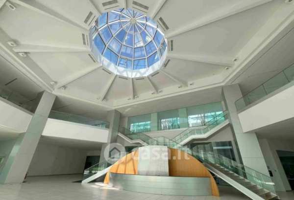 Capannone in commerciale in Corso Regina Margherita