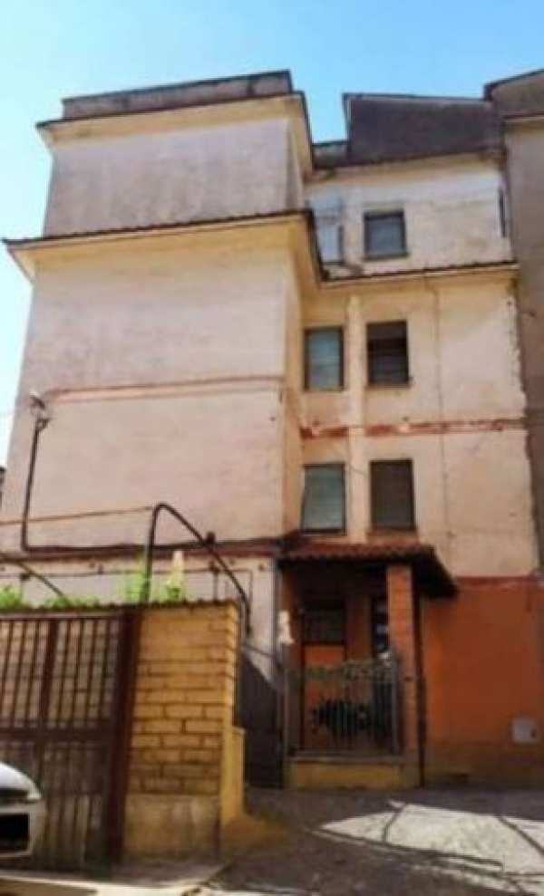 Appartamento in residenziale in Via Fontana delle Rose