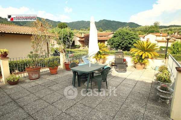 Appartamento in residenziale in Via della Grotta