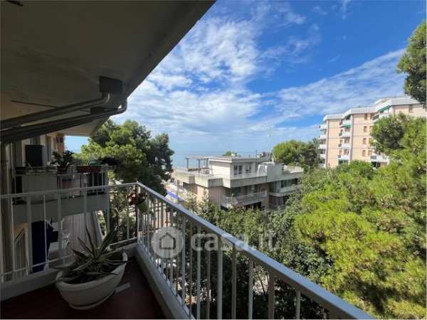 Appartamento in residenziale in Viale delle Pleiadi 16