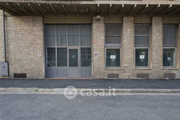 Negozio/locale commerciale in commerciale in Via Cittadella 91