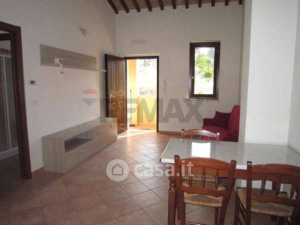 Appartamento in residenziale in Via dei ciclamini 30