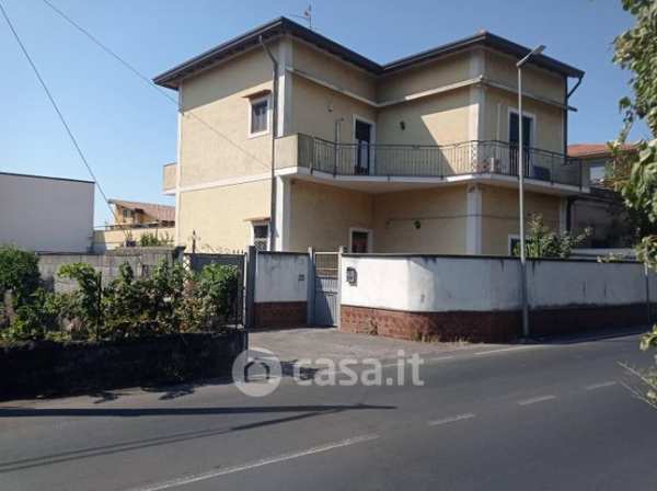Villa in residenziale in Via Tremestieri 118