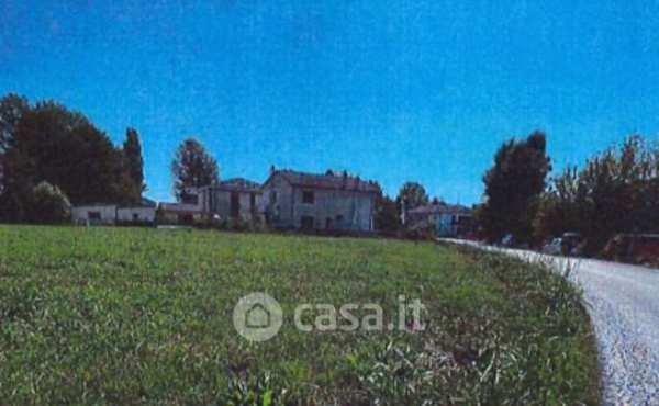 Terreno edificabile in residenziale in Via Correggio