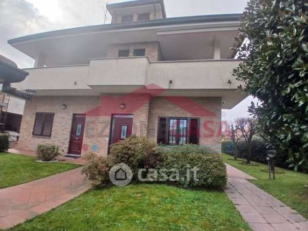 Appartamento in residenziale in Via Giovan Battista Busnelli