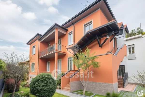Appartamento in residenziale in Viale C. Battisti 113