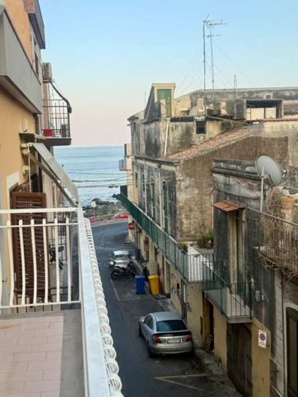 Appartamento in residenziale in Via Calabretta 18