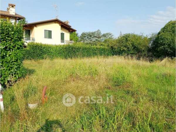 Terreno edificabile in residenziale in 