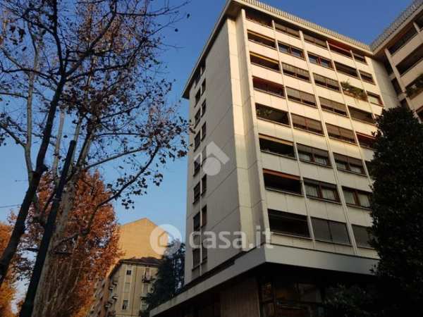 Ufficio in commerciale in Corso Filippo Turati 11