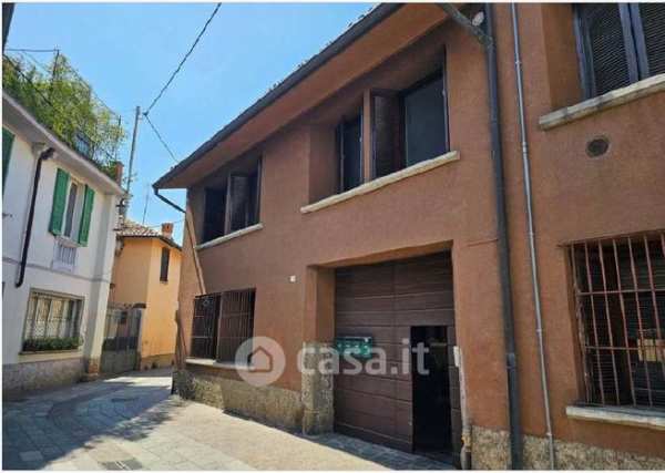 Appartamento in residenziale in Via Egidio de Magri 9