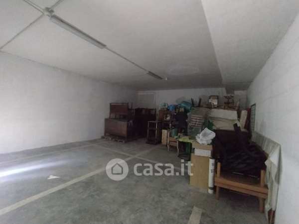 Box/posto auto in residenziale in Contrada Colle delle Api