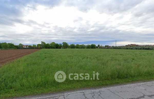 Terreno agricolo in commerciale in Via del Rosario