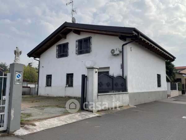 Appartamento in residenziale in Via Cristoforo Colombo 6