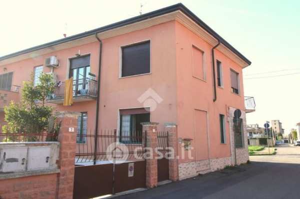 Appartamento in residenziale in Via Torquato Tasso 9