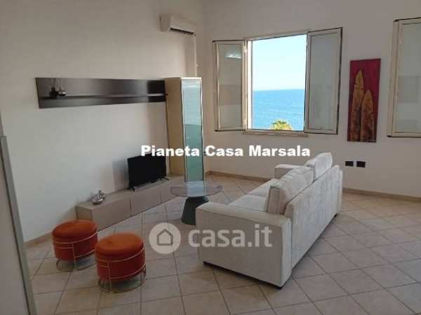 Appartamento in residenziale in Via delle Ninfe
