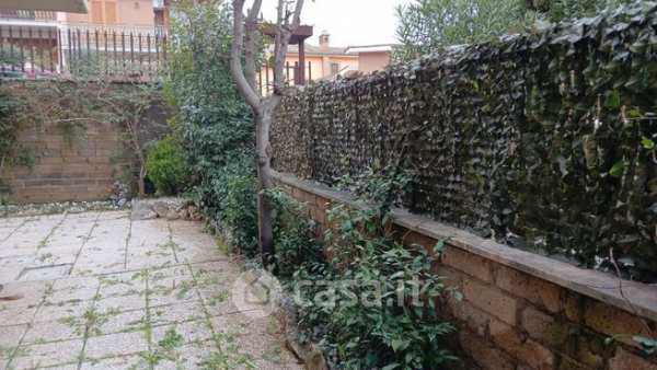 Appartamento in residenziale in Via Annibale Carracci