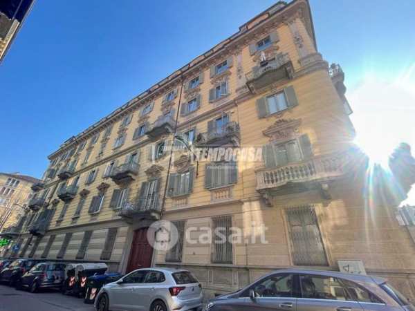 Ufficio in commerciale in Via Legnano 21