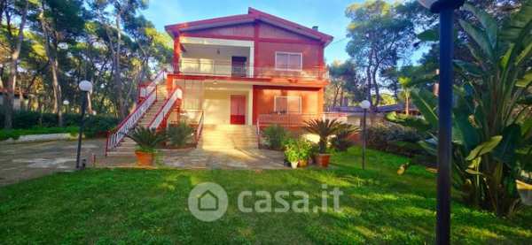 Villa in residenziale in Via Oceano delle Tempeste