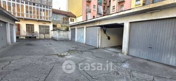 Box/posto auto in residenziale in Via Emilio Bongiovanni 22
