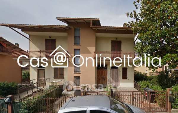 Casa indipendente in residenziale in Via Pietro Nenni 11