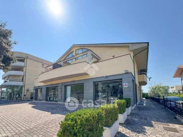 Appartamento in residenziale in Via Pietro Nenni 184