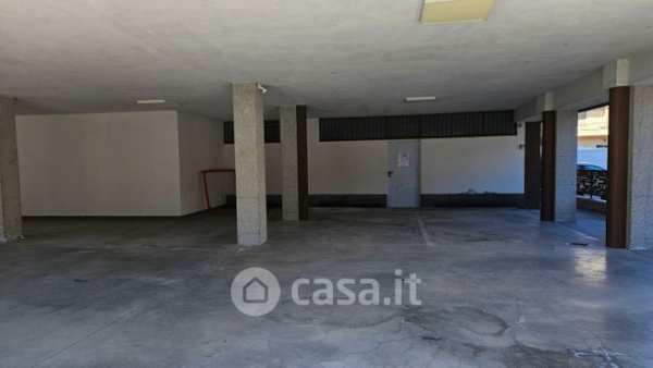 Box/posto auto in residenziale in Via ChambÃ©ry 69