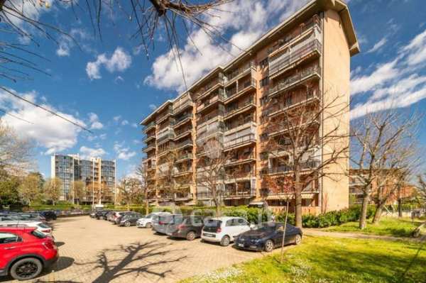Appartamento in residenziale in Via Olevano 93