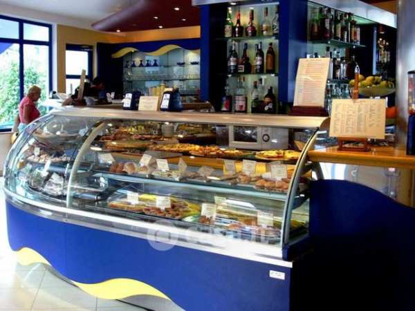 Attivitã /licenza (con o senza mura) in commerciale in Piazza delle Cure