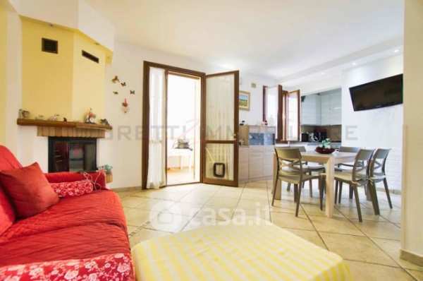 Appartamento in residenziale in Via Rosanna Benzi